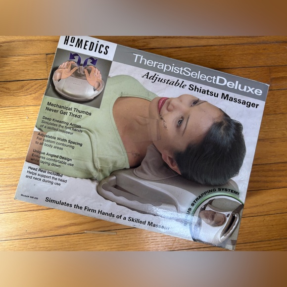 Homedics Adjustable Shiatsu Massager with Gray Accents - Picture 1 of 4